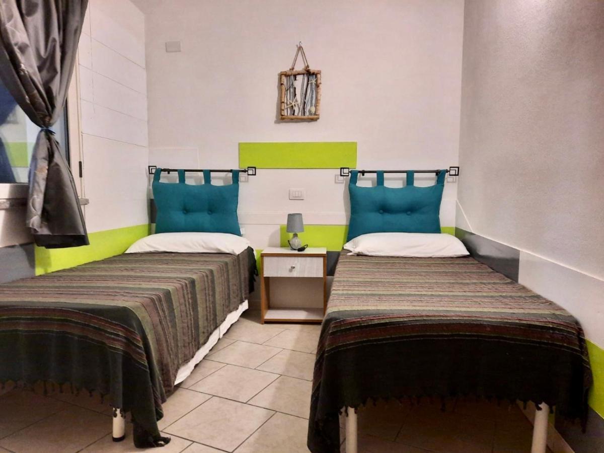 L'Oasi Di Chia Bed & Breakfast Екстериор снимка