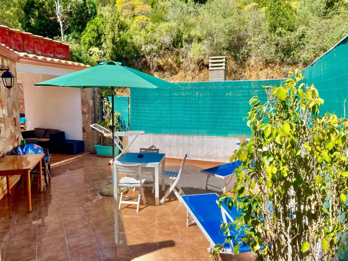 L'Oasi Di Chia Bed & Breakfast Екстериор снимка