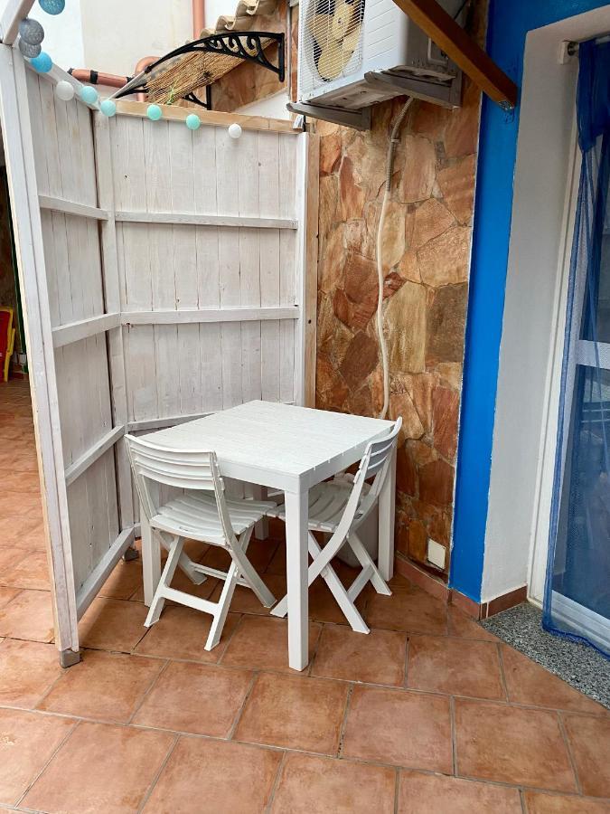 L'Oasi Di Chia Bed & Breakfast Екстериор снимка