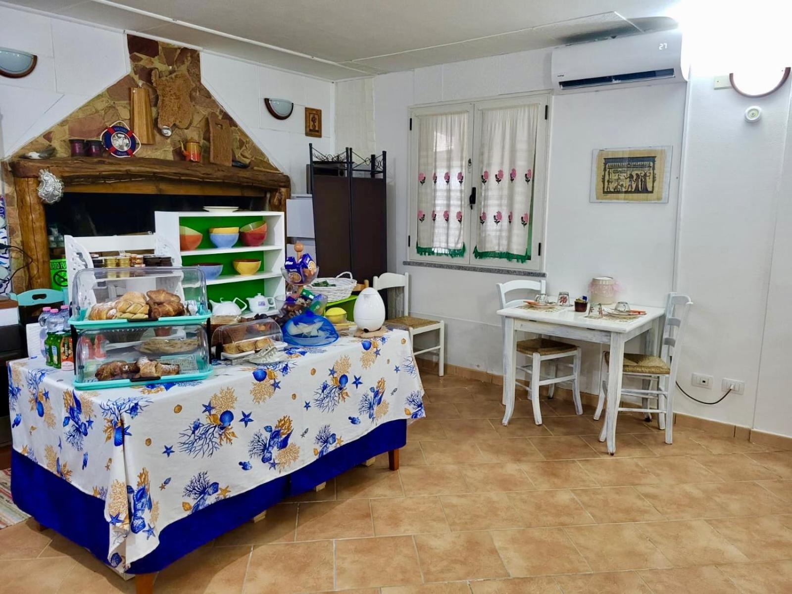 L'Oasi Di Chia Bed & Breakfast Екстериор снимка