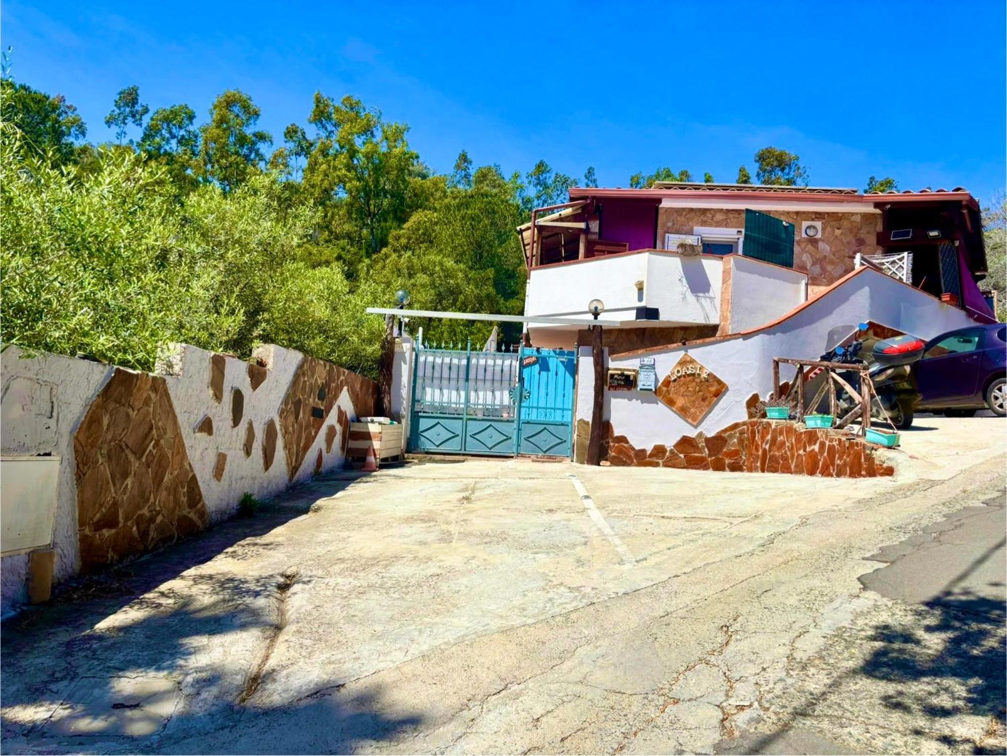 L'Oasi Di Chia Bed & Breakfast Екстериор снимка